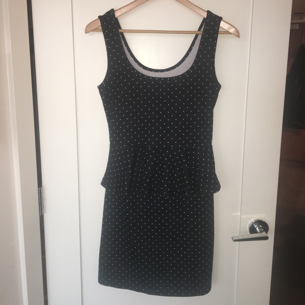 Polka dot dress with ruffle around waist